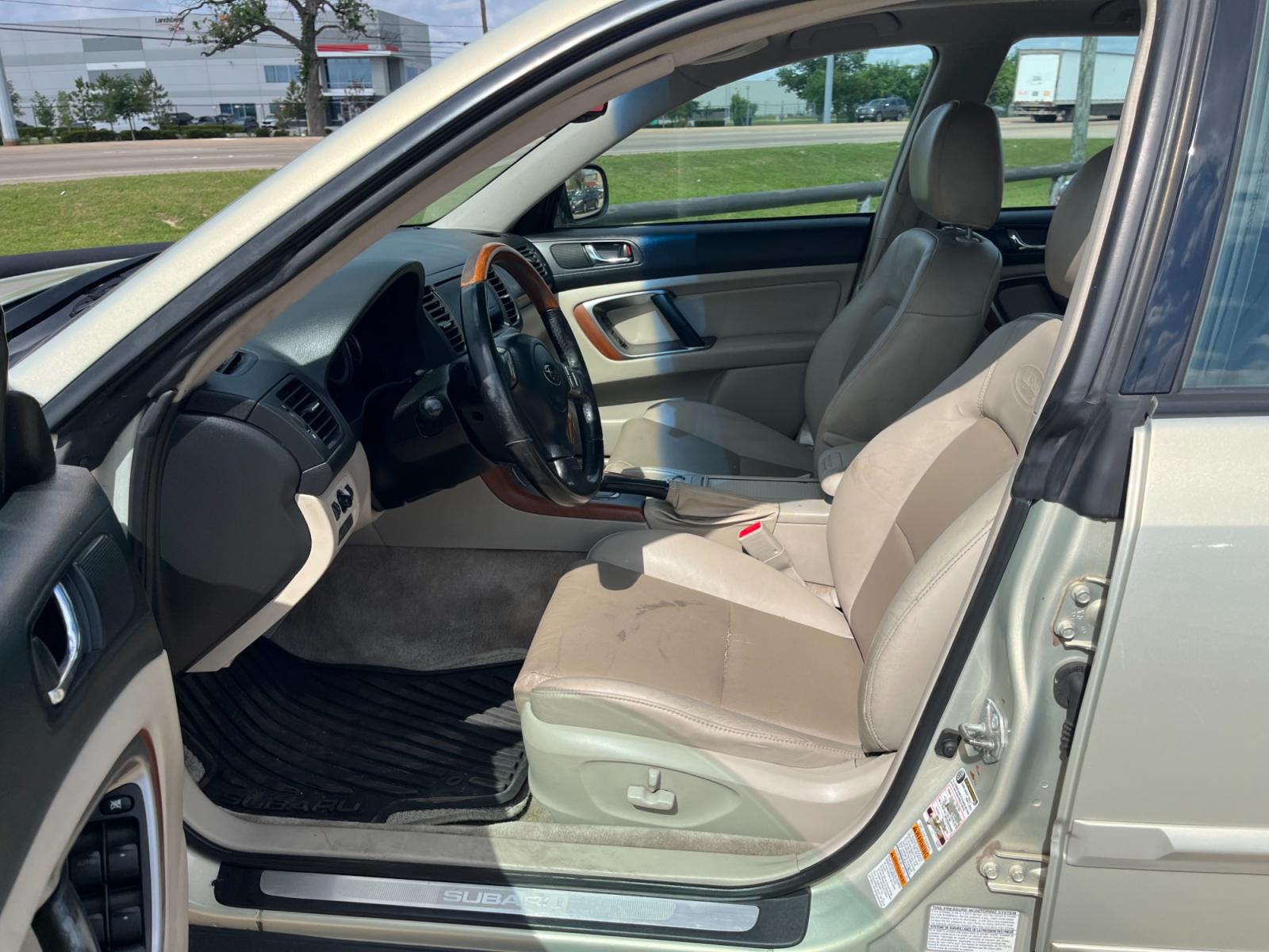 2005 GOLD /TAN Subaru Outback 3.0R L.L.Bean Edition Wagon (4S4BP86C354) with an 3.0L H6 DOHC 24V engine, 5-Speed Automatic Overdrive transmission, located at 14700 Tomball Parkway 249, Houston, TX, 77086, (281) 444-2200, 29.928619, -95.504074 - Photo #8